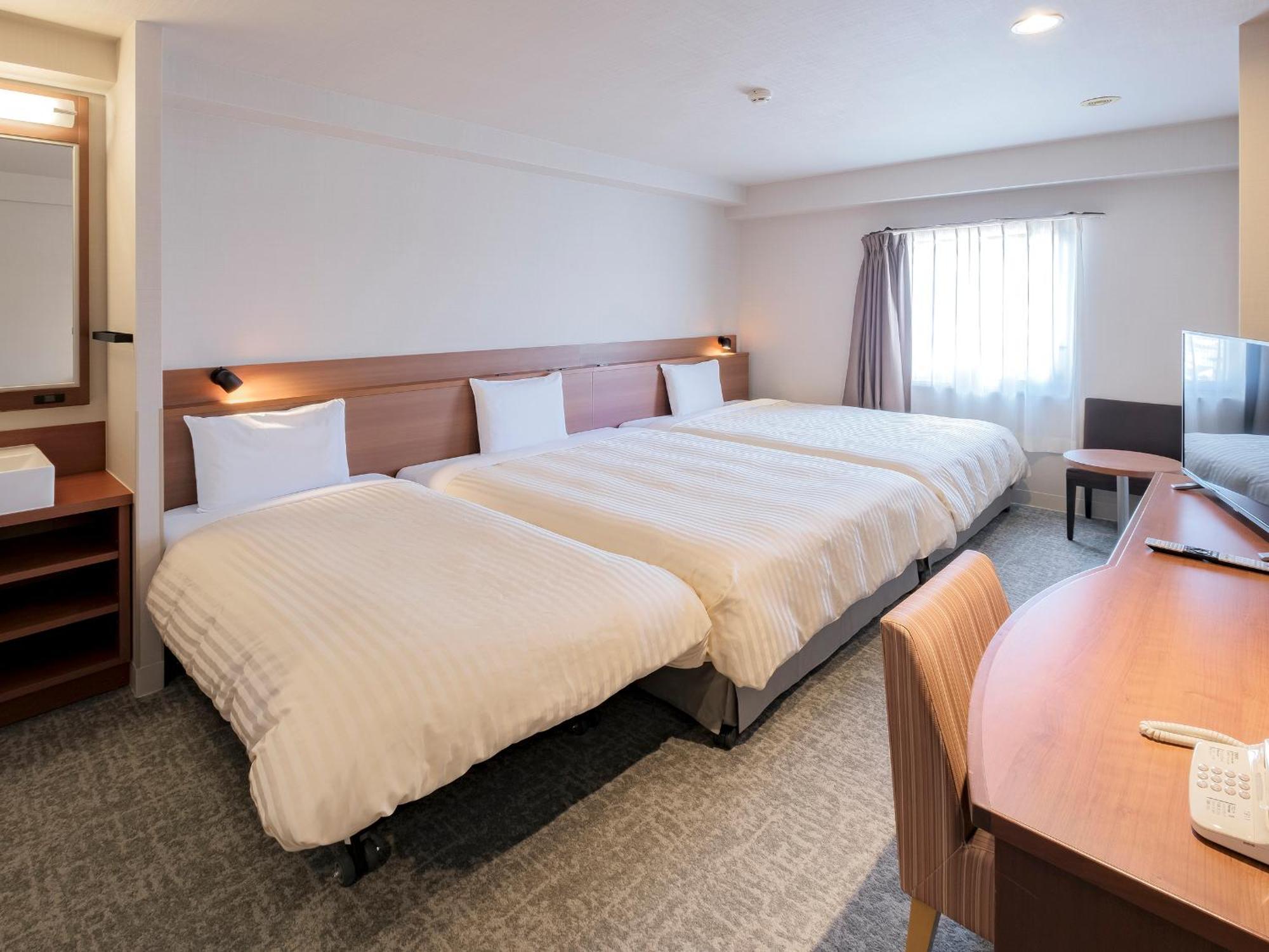Vessel Hotel Miyakonojō Екстериор снимка