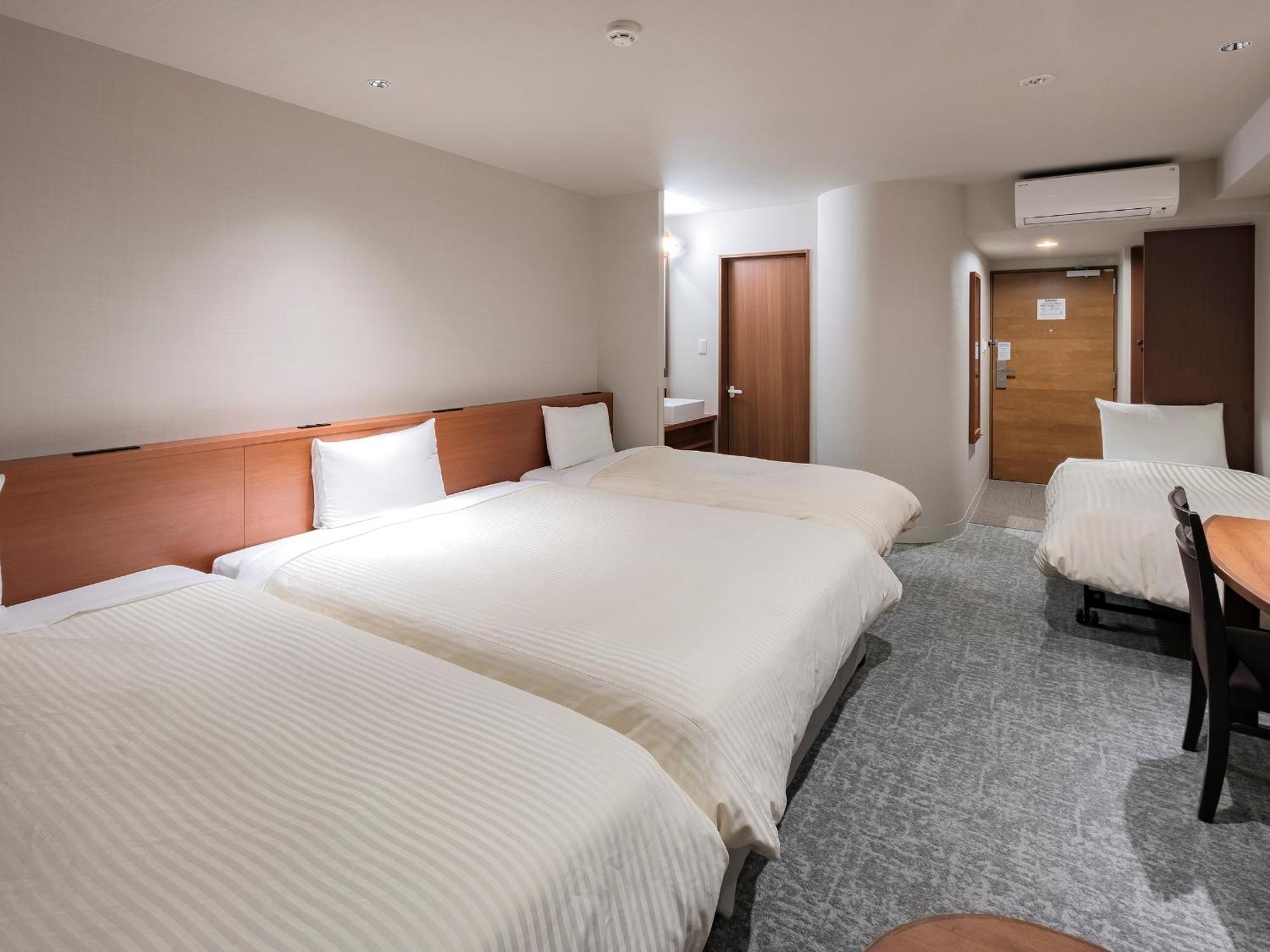 Vessel Hotel Miyakonojō Екстериор снимка